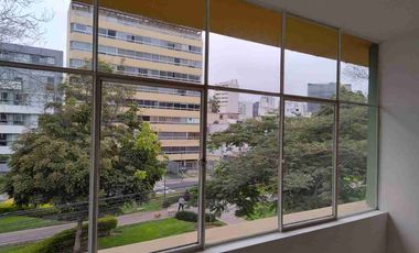 Departamento totalmente remodelado en San Isidro