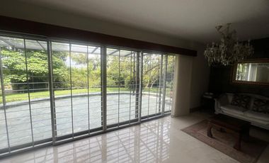 Casa Comercial en Arriendo en Loma de Los Benedictinos, Envigado Antioquia