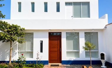 🏡 VENTA DE CASA EN LAS BRISAS DE VILLA – CHORRILLOS 🌊✨