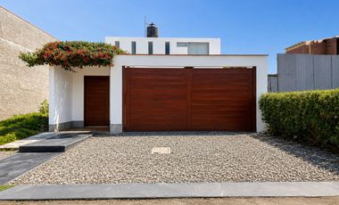 🏡 VENTA DE CASA EN LAS BRISAS DE VILLA – CHORRILLOS 🌊✨