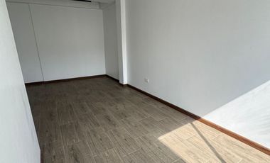 ALQUILER DE INMUEBLE EN SAN ISIDRO LIMITE CON MAGDALENA