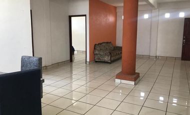 “DEPARTAMENTO EN RENTA, AMUEBLADO CON 3 RECAMARAS Y 4 CAMAS EQUIPADAS , CERCANO A LA ZONA INDUSTRIAL DE JILOTEPEC. (EN SEGUNDO PISO)