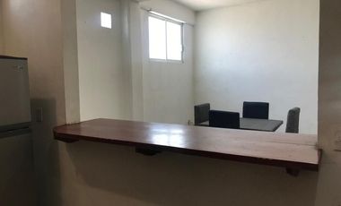 “DEPARTAMENTO EN RENTA, AMUEBLADO CON 3 RECAMARAS Y 4 CAMAS EQUIPADAS , CERCANO A LA ZONA INDUSTRIAL DE JILOTEPEC. (EN SEGUNDO PISO)