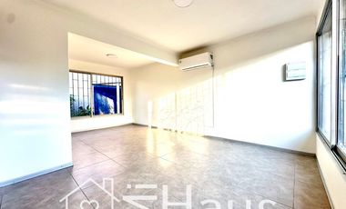 RECIEN REMODELADA CASA METRO PRINCIPE DE GALES 3D, 2B, EST. BODEGA 230 M2 TOTALES