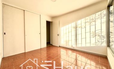 RECIEN REMODELADA CASA METRO PRINCIPE DE GALES 3D, 2B, EST. BODEGA 230 M2 TOTALES