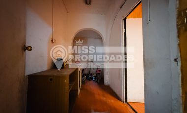 SE VENDE LOCAL COMERCIAL – CAPITÁN CARLOS CONDELL