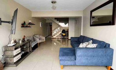 TRIPLEX EN VENTA EN LAS CASUARINAS SUR – SANTIAGO DE SURCO