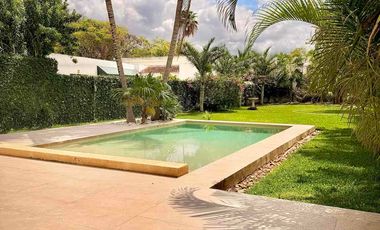 Casa en Renta, Una Planta, Club de Golf La Ceiba 5 (afuera) Mérida Yuc.