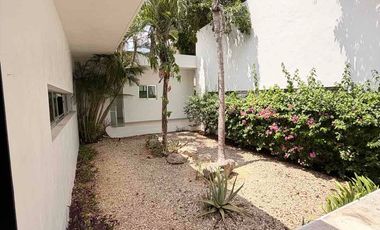 Casa en Renta, Una Planta, Club de Golf La Ceiba 5 (afuera) Mérida Yuc.