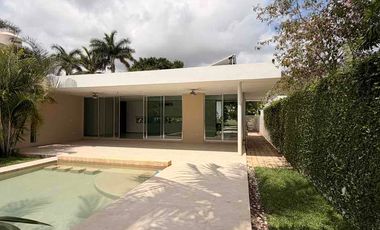 Casa en Renta, Una Planta, Club de Golf La Ceiba 5 (afuera) Mérida Yuc.