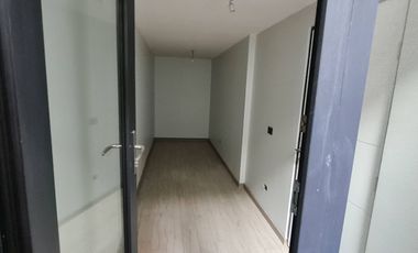 Townhouse triplex con jardín y bodega habitable – Ñuñoa