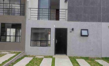 Se renta casa NUEVA en fraccionamiento, villas San Fernando, Calimaya, Estado de México