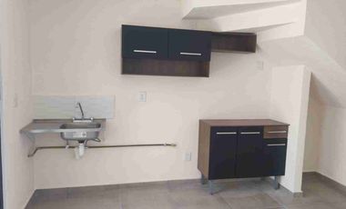 Se renta casa NUEVA en fraccionamiento, villas San Fernando, Calimaya, Estado de México