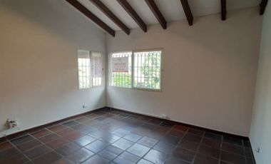 SE ARRIENDA HERMOSA CASA EN SANTA RITA