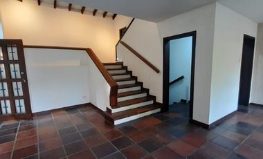 SE ARRIENDA HERMOSA CASA EN SANTA RITA