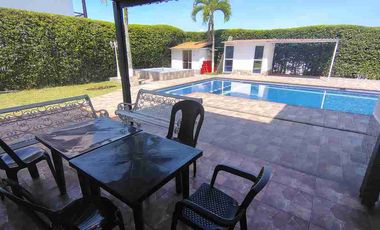 Renta Casa Campestre Amoblada en Cerritos Pereira