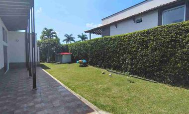Renta Casa Campestre Amoblada en Cerritos Pereira