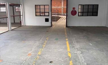 Nave industrial con subestación eléctrica independiente en renta y venta, ubicada en San Pedro Cholula, a unas calles de la carretera federal hacia Huejotzingo y Av. Forjadores.
