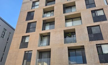 VENTA/RENTA DEPARTAMENTO PENTHOUSE, CONDOMINIO AIRA JURICA, QUERETARO
