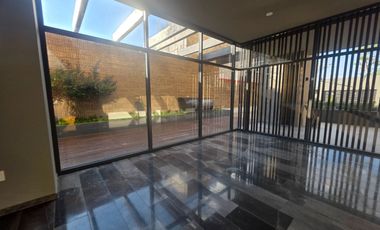 VENTA/RENTA DEPARTAMENTO PENTHOUSE, CONDOMINIO AIRA JURICA, QUERETARO