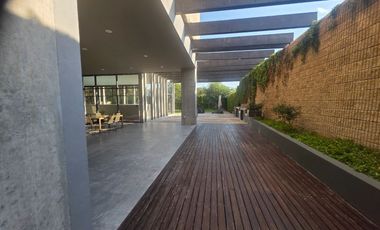 VENTA/RENTA DEPARTAMENTO PENTHOUSE, CONDOMINIO AIRA JURICA, QUERETARO