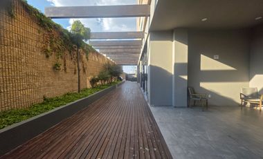 VENTA/RENTA DEPARTAMENTO PENTHOUSE, CONDOMINIO AIRA JURICA, QUERETARO