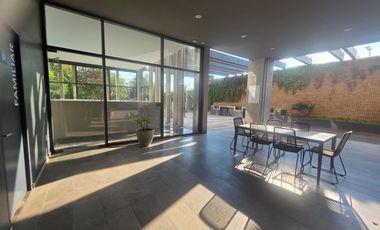 VENTA/RENTA DEPARTAMENTO PENTHOUSE, CONDOMINIO AIRA JURICA, QUERETARO