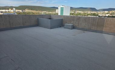 VENTA/RENTA DEPARTAMENTO PENTHOUSE, CONDOMINIO AIRA JURICA, QUERETARO