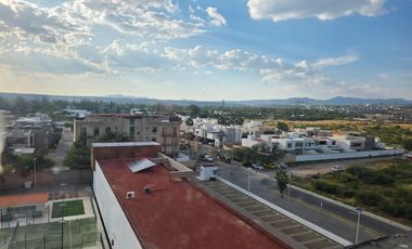 VENTA/RENTA DEPARTAMENTO PENTHOUSE, CONDOMINIO AIRA JURICA, QUERETARO