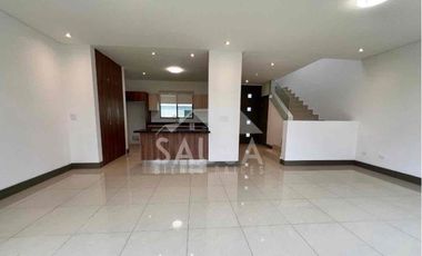 CASA EN RENTA EN CARRETERA NACIONAL COL FONTANA RESIDENCIAL