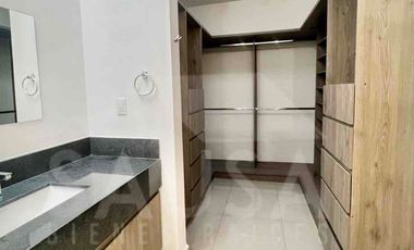 CASA EN RENTA EN CARRETERA NACIONAL COL FONTANA RESIDENCIAL
