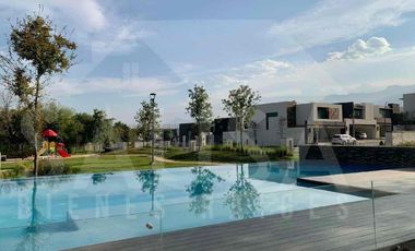 CASA EN RENTA EN CARRETERA NACIONAL COL FONTANA RESIDENCIAL