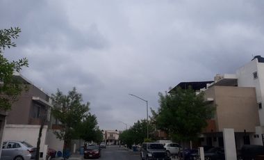 CASA EN RENTA EN APODACA NUEVO LEON, ZONA VALLE LA RIOJA, PRIVADA, SECTOR ASTURIA, EQUIPADA BASICO, DOBLE ACCESO AUTOMATIZADO CONTROLADO