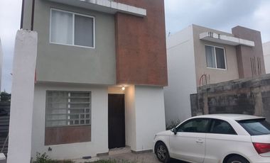 CASA EN RENTA EN APODACA NUEVO LEON, ZONA VALLE LA RIOJA, PRIVADA, SECTOR ASTURIA, EQUIPADA BASICO, DOBLE ACCESO AUTOMATIZADO CONTROLADO