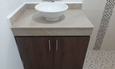 CASA EN RENTA EN APODACA NUEVO LEON, ZONA VALLE LA RIOJA, PRIVADA, SECTOR ASTURIA, EQUIPADA BASICO, DOBLE ACCESO AUTOMATIZADO CONTROLADO