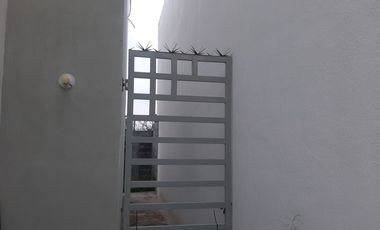 CASA EN RENTA EN APODACA NUEVO LEON, ZONA VALLE LA RIOJA, PRIVADA, SECTOR ASTURIA, EQUIPADA BASICO, DOBLE ACCESO AUTOMATIZADO CONTROLADO