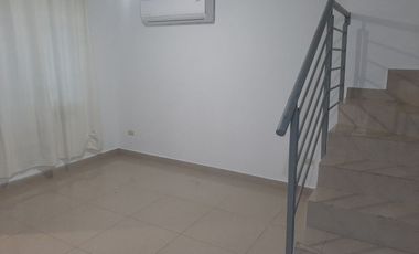 CASA EN RENTA EN APODACA NUEVO LEON, ZONA VALLE LA RIOJA, PRIVADA, SECTOR ASTURIA, EQUIPADA BASICO, DOBLE ACCESO AUTOMATIZADO CONTROLADO