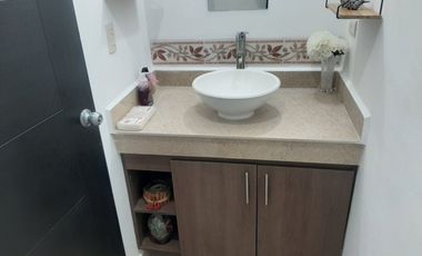CASA EN RENTA EN APODACA NUEVO LEON, ZONA VALLE LA RIOJA, PRIVADA, SECTOR ASTURIA, EQUIPADA BASICO, DOBLE ACCESO AUTOMATIZADO CONTROLADO