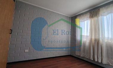 CASA DE TRES PISOS EN ARRIENDO