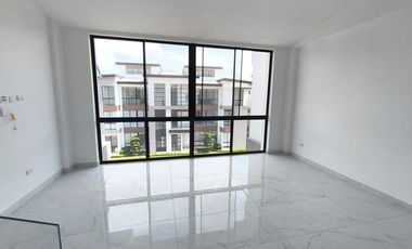 Departamento en Venta en Urbanización Riiverside, sector UUES, Samborondon Guayaquil Ecuador