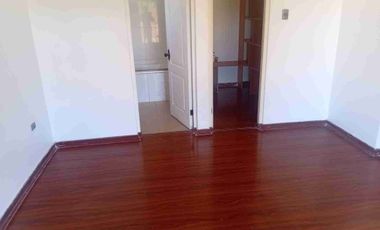 Se vende o arrienda casa en Santa Cruz