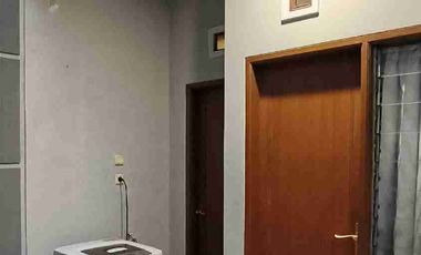 Disewakan Rumah Full Furnish Batununggal Indah LT240 Siap Huni