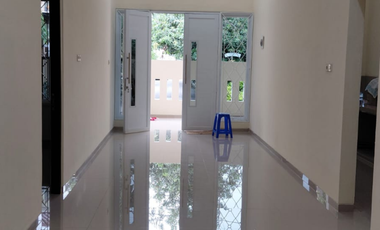 Disewakan Rumah Siap Huni di Area Metland JGC Lingkungan Tenang dan Nyaman untuk Tinggal