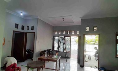 Di jual cling bersih siap huni murah di Fajar indah