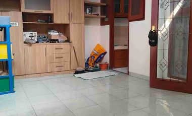 SEWA / KONTRAK RUMAH BARU RENOVASI ARCAMANIK
