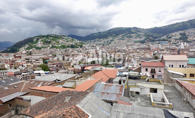 Departamento de venta en La Tola Centro de Quito