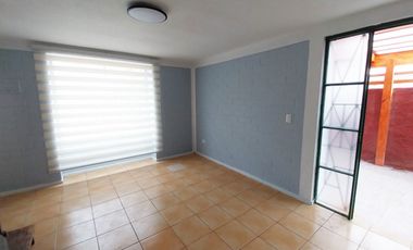 Arriendo Casa Remodelada 2 Pisos – 2 Dormitorios + 1 Baño en San Bernardo Condominio Valle Nevado
