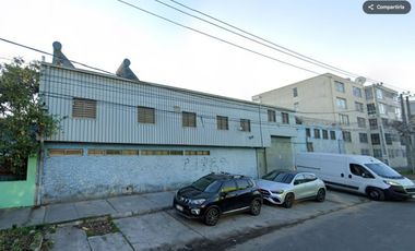 Local Comercial Y Bodega En Camino Melipilla  con calle Antofagasta  - Santiago