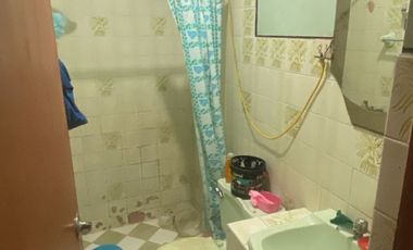 Se Vende Amplia Casa De 2 Pisos Ubicada En Una Zona Estratégica De Villa Los Reyes