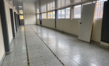 Se arrienda bodega